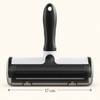 Reusable pet hair roller size guide showing a 17 cm wide roller head.