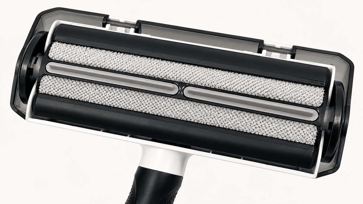 Close-up of the reusable roller double-sided cleaning surfaces